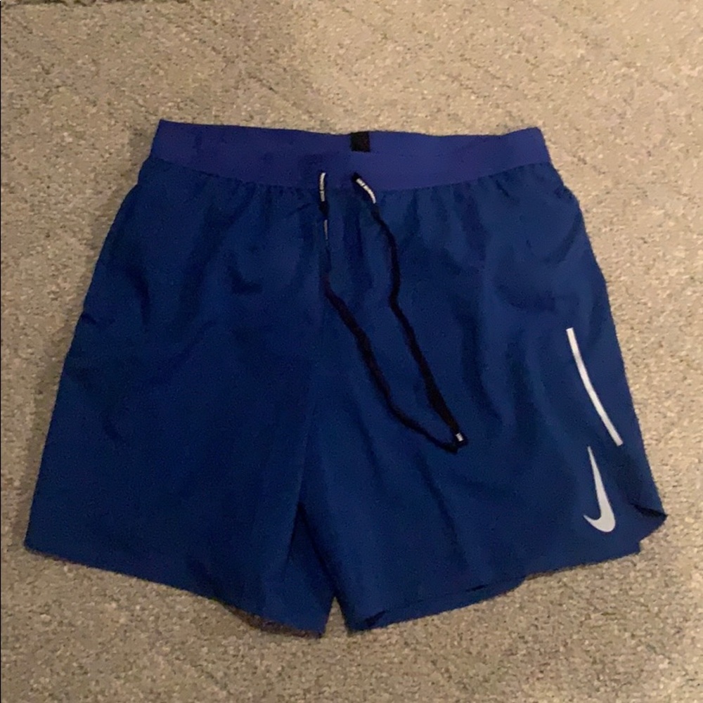 Nike Flex Stride shorts